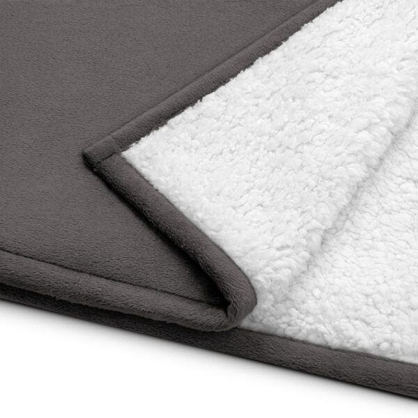Premium sherpa blanket - Image 4